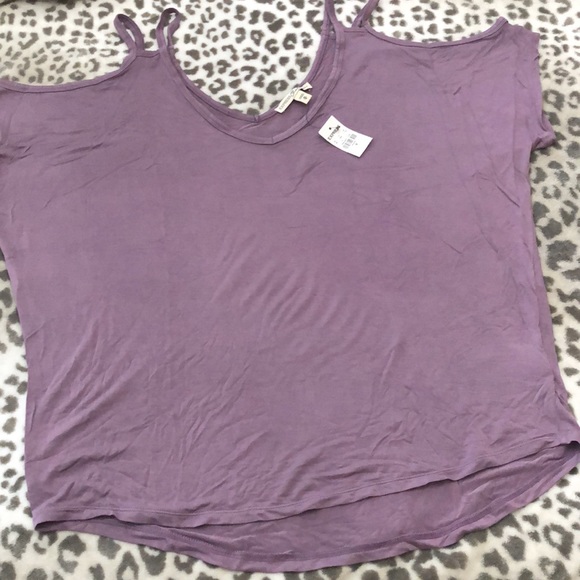 Express One Eleven Cold Shoulder Top in Purple Size Medium - Picture 9 of 17